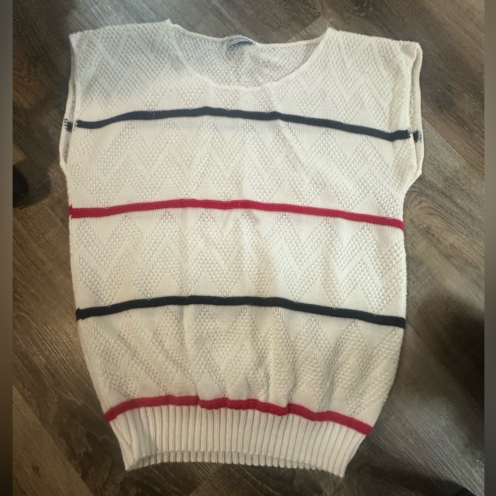 Brunny sleeveless sweater vest M/L
